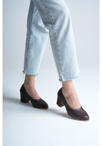 Analin Shoes Kadın Hakiki Deri Günlük Topuklu Ayakkabı Kahve
