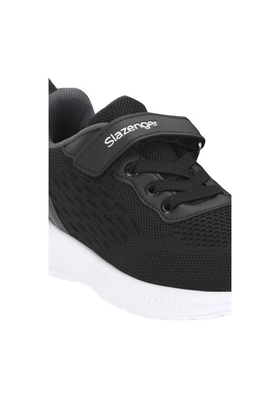 Slazenger Erkek Çocuğu Yazlık Terletmez Kaydırmaz Koku Yapmaz Full Ortopedik Tarz Hafif Yürüyüş Ayakkabısı Siyah Slazenger Erkek Çocuğu Yazlık Terletmez Kaydırmaz Koku Yapmaz Full Ortopedik Tarz Hafif Yürüyüş Ayakkabısı Siyah