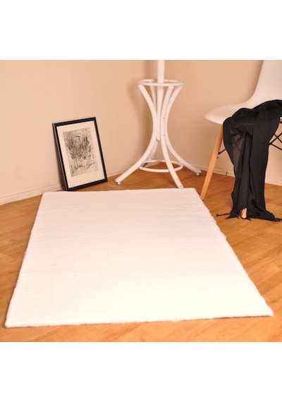 Re x  Tavşanı Kısa Tüylü Post Peluş Halı Beyaz