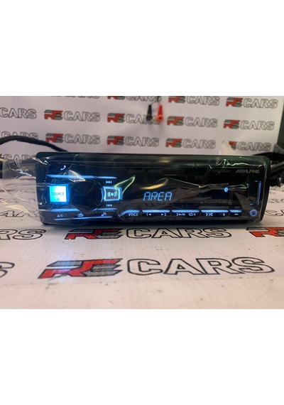 Alpine Ute-200Bt Bluetooth. Usb. Aux Girişli Oto Teyp