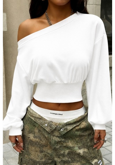 Tarz Cool Kadın Asimetrik Yaka Crop Sweatshirt Omuz Dekolteli Büzgülü Fermuar Detaylı Beyaz