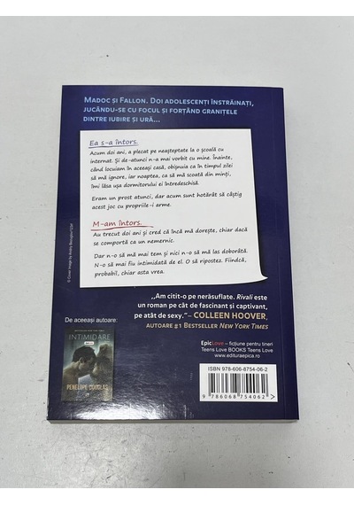 Rivali - Penelope Douglas Kitap Romence