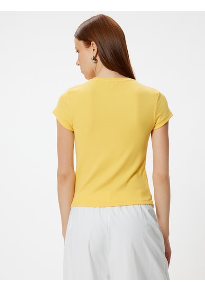 Koton Basic Fitilli Tişört Kısa Kollu Bisiklet Yaka Slim Fit Sarı 4sak50738ek Sarı