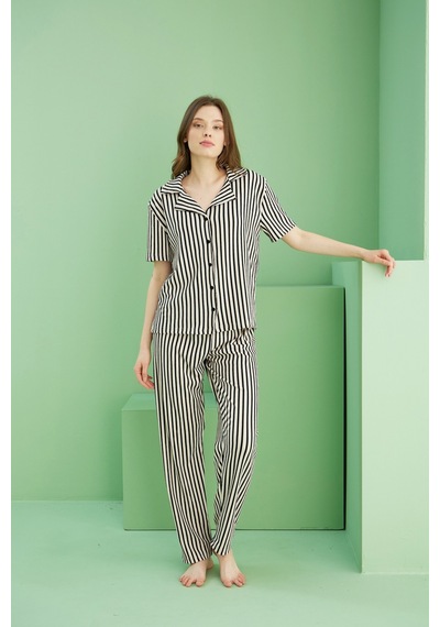 Siyah İnci Bürümcük Krınkıl Kumaş Örme Düğmeli Pijama Takım25118553 Çok Renkli