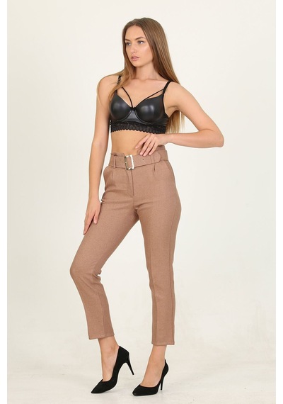 Neşeli Butik Kadın Camel Kemerli Yüksek Bel Havuç Pantolon Qns033