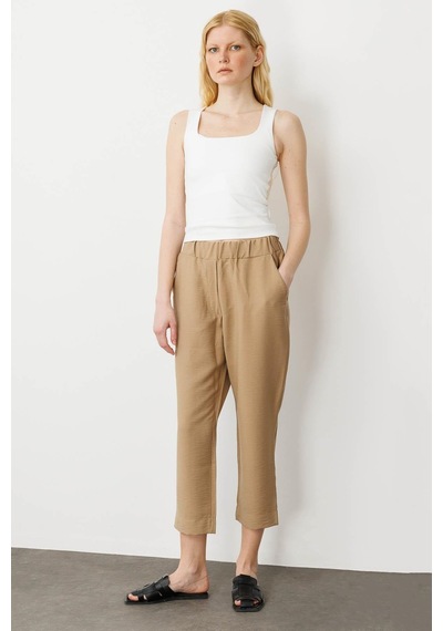 Kadın Beli Lastikli Yan Cepli Havuç Kesim Keten Pantolon Camel Camel