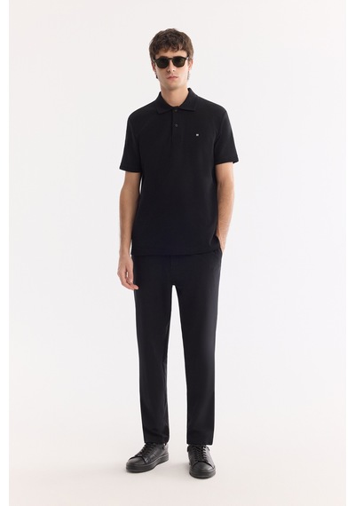 Avva Erkek Siyah Kıvrılmaz Polo Yaka %100 Pamuk Basic Regular Fit T-shirt B001032