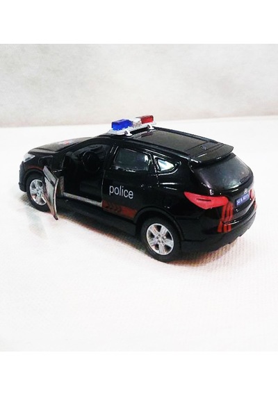 Işıklı Ve Sesli Polis Arabası Çek Bırak - Metal Model Suv Polis Aracı 1:36 Çok Renkli