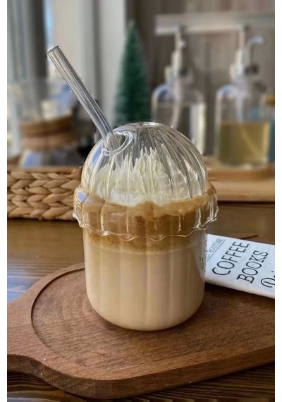 2'li Kübbe Kapaklı Pipetli Bardak 430ml Isıya Dayanıklı Eggglass İskandinav Kahve Sunum Bardağı