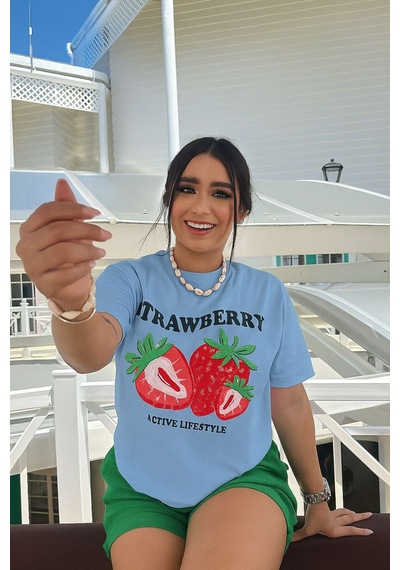 Strawberry Baskılı Unisex Tişört Bebe Mavisi