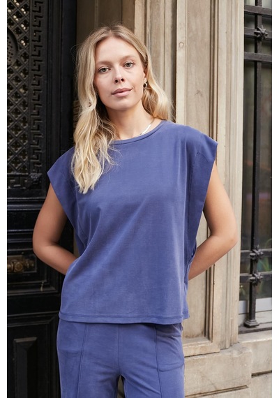 Jument Kadın Modal İpeksi Likralı Kumaş Geniş Sıfır Yaka Düşük Omuzlu T-shirt Bluz-indigo İndigo Jument Kadın Modal İpeksi Likralı Kumaş Geniş Sıfır Yaka Düşük Omuzlu T-shirt Bluz-indigo İndigo