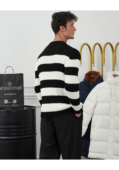Modefendi Bisiklet Yaka Desenli Oversize Kazak Siyah