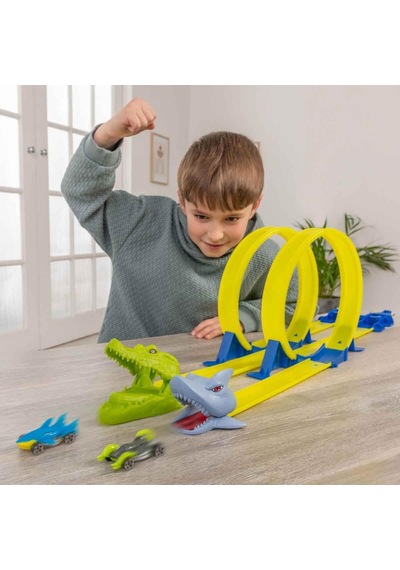 Teamsterz Beast Machines Turbo City Swamp Attack Yarış Pisti - Standart