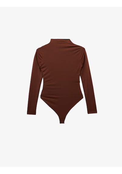 Koton Slim Fit Uzun Kollu Drape Detaylı Hafif Dik Yaka Bodysuit Kahverengi 7wak80008ek Kahve Koton Slim Fit Uzun Kollu Drape Detaylı Hafif Dik Yaka Bodysuit Kahverengi 7wak80008ek Kahve