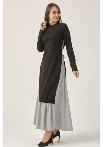 Darlin Moda Kadın Siyah Toka Detaylı Maxi Boy Elbise Dm91006 Siyah
