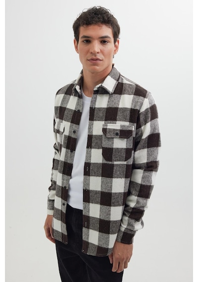 Tudors Erkek Slim Fit Dar Kesim Uzun Kollu Kapaklı Çift Cepli Kareli Kışlık Oduncu Gömlek-41623 Çok Renkli Tudors Erkek Slim Fit Dar Kesim Uzun Kollu Kapaklı Çift Cepli Kareli Kışlık Oduncu Gömlek-41623 Çok Renkli