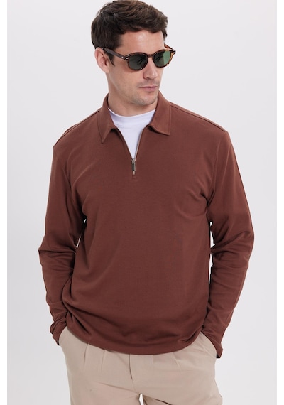 Tudors Erkek Relax Fit Rahat Kesim %100 Pamuk Yarım Fermuarlı Polo Yaka İnterlok Kahverengi Sweatshirt-42171 Kahverengi Tudors Erkek Relax Fit Rahat Kesim %100 Pamuk Yarım Fermuarlı Polo Yaka İnterlok Kahverengi Sweatshirt-42171 Kahverengi
