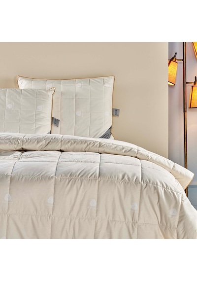 Linens Wooly Yün Çift Kişilik Yorgan Beyaz