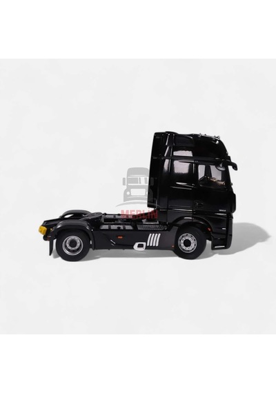 1/18 Mercedes-benz Actros L Siyah