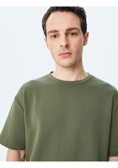 Koton Kısa Kollu Etiket Detaylı Pamuk Karışımlı Bisiklet Yaka Oversize Tişört Haki 5sam10051hk Haki Koton Kısa Kollu Etiket Detaylı Pamuk Karışımlı Bisiklet Yaka Oversize Tişört Haki 5sam10051hk Haki
