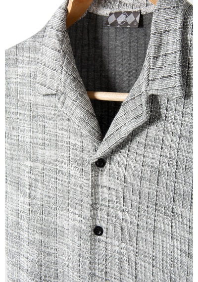 Erkek Gri Kısa Kollu Slim Fit Çizgi Desenli Pamuklu Yazlık Gömlek Gri1