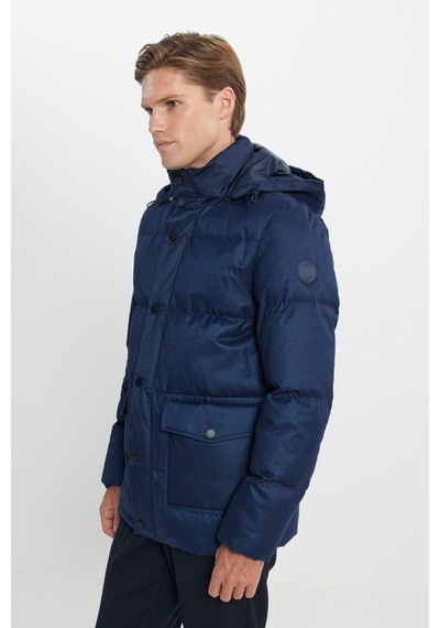 Ac&Co / Altınyıldız Classics Erkek Lacı Standart Fit Normal Kesim Kapüşonlu Kaban Lacivert Ac&Co / Altınyıldız Classics Erkek Lacı Standart Fit Normal Kesim Kapüşonlu Kaban Lacivert