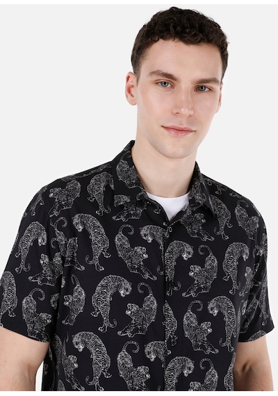 Colin's Colins Normal Kesim Shirt Yaka Siyah Erkek Kısa Kol Gömlek Siyah