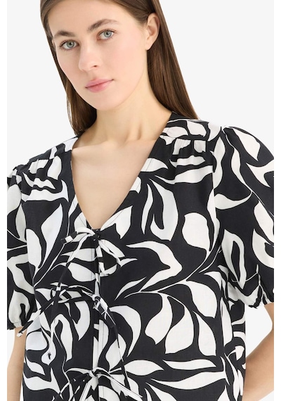 Defacto Regular Fit V Yaka Desenli Önden Bağlamalı Kısa Kollu Bluz F0090ax25smwt34 Beyaz