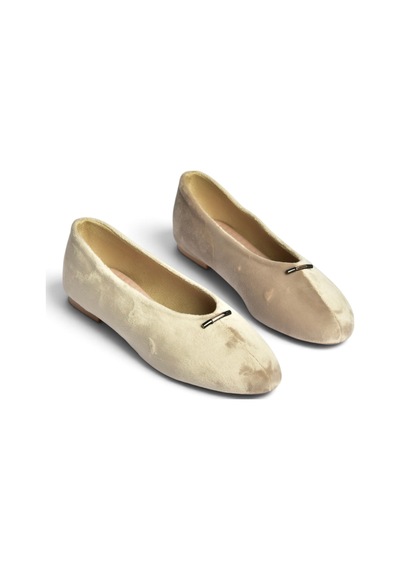 Fox Shoes Z820704102 Vizon Süet Toka Detaylı V Kesim Babet
