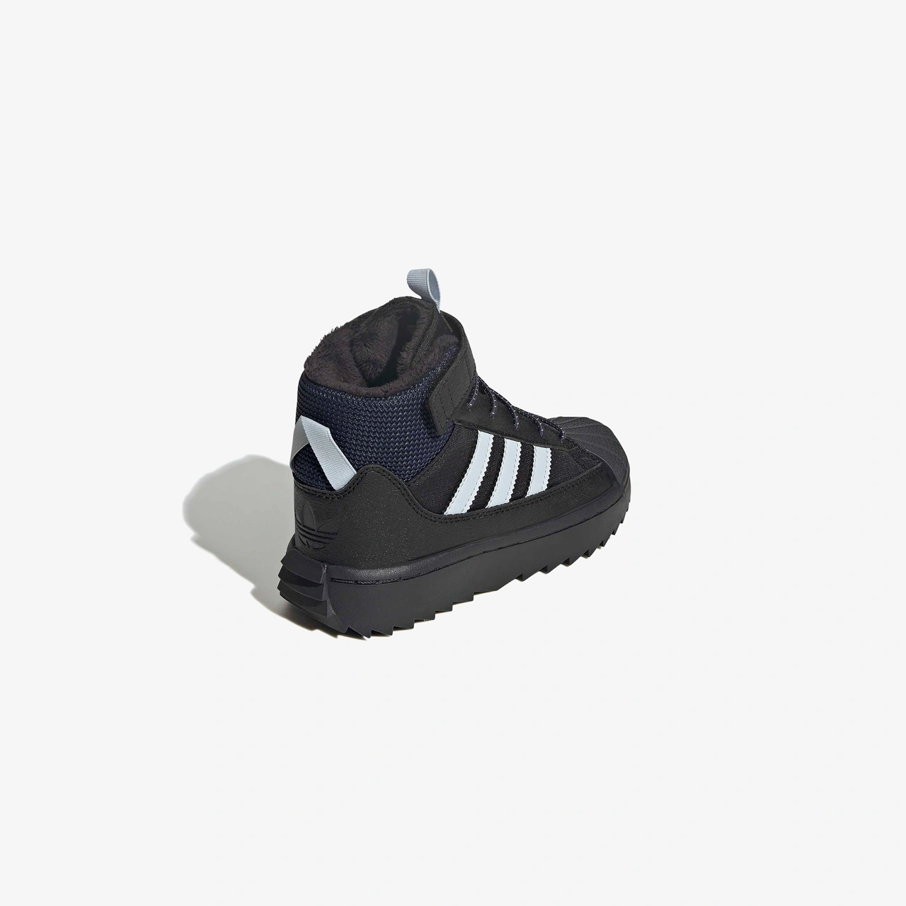 adidas Superstar Winter Trek Çocuk Siyah Spor Ayakkabı Jq0344 Siyah adidas Superstar Winter Trek Çocuk Siyah Spor Ayakkabı Jq0344 Siyah