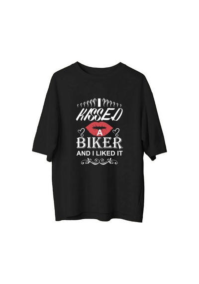 Paybuy Bisikletçiye Öpücük Attığım Hoşuma Gitti Baskılı Kadın Oversize T Siyah