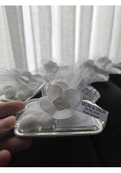Şık Mini Tepsi Hediyelik Badem Şekerli Ve Çiçekli Süsleme Nişan, Söz, Nikah "10 Adet"