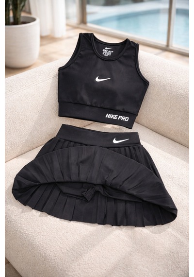 Uğur Bebe Kız Çocuk Siyah Crop Krop Mayo Takımı Şort Etekli Spor, Havuz & Deniz Uyumlu 1beden Büyük Alınız Siyah Siyah Uğur Bebe Kız Çocuk Siyah Crop Krop Mayo Takımı Şort Etekli Spor, Havuz & Deniz Uyumlu 1beden Büyük Alınız Siyah Siyah