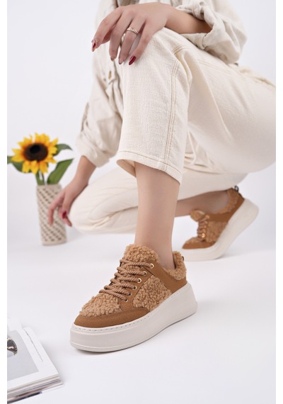 Muggo Fleecy Kalın Taban Bağcıklı Peluş Detaylı Kadın Kışlık Sneaker Spor Ayakkabı Taba