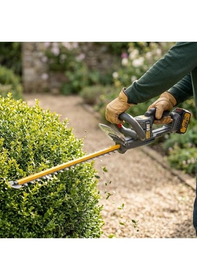 Dg220 18volt 4.0ah Li-ion Tek Akülü Kömürsüz 61cm Profesyonel Çit Budama
