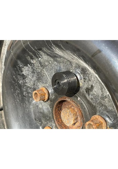 Volkswagen Bijon Kapağı - 17mm