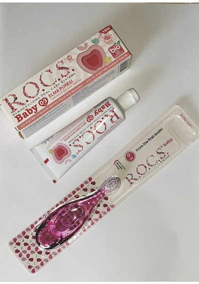 Rocs Elma Püresi Diş Macunu 35Ml Ve 0-3 Yaş Diş Fırçası