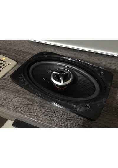 E28 İçin 4x6 Hoparlör Kapak Ara Parçası