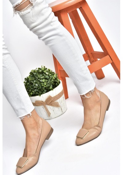 Fox Shoes P726776309 Ten Toka Aksesuarlı Kadın Babet Ten Rengi