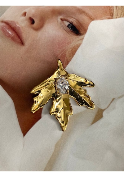Pinery Jewels İri Taşlı Yaprak Paslanmaz Çelik Kadın Küpe Çifti Altın