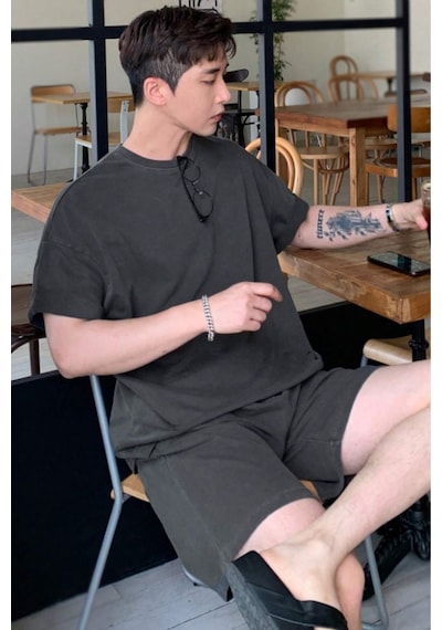 Tarz Cool Erkek Oversize T-shirt Şort Takım Rahat Yazlık Kombin Siyah