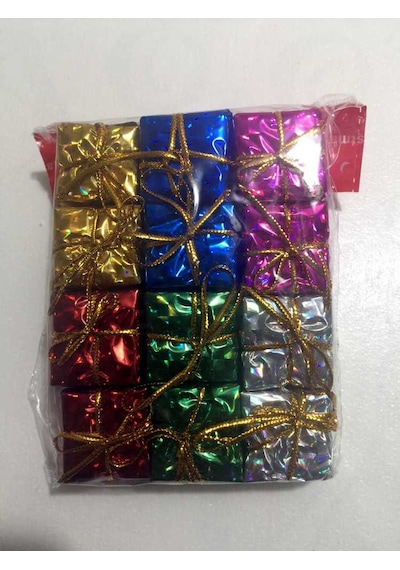 Yılbaşı Ağacı İçin Kutuları