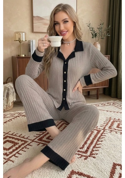 Bella Notte Zarif Düğmeli Siyah Detaylı Uzun Kollu Pijama Takımı Kahverengi