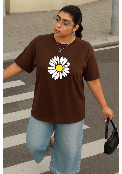 Büyük Beden Papatya Baskılı Unisex Tişört Kahverengi