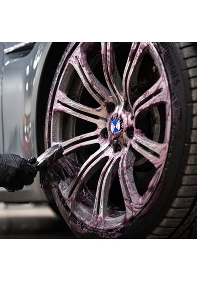 Gyeon Q²m Iron Wheel Cleaner Redefıned Jant Temizleyici Demir Tozu Balata Tozu Çözücü - 4000 Ml A