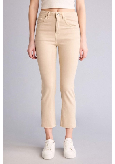 DeFacto Crop Flare Fit Yüksek Bel Bilek Boy Jean Pantolon E8017AX25SMBG737