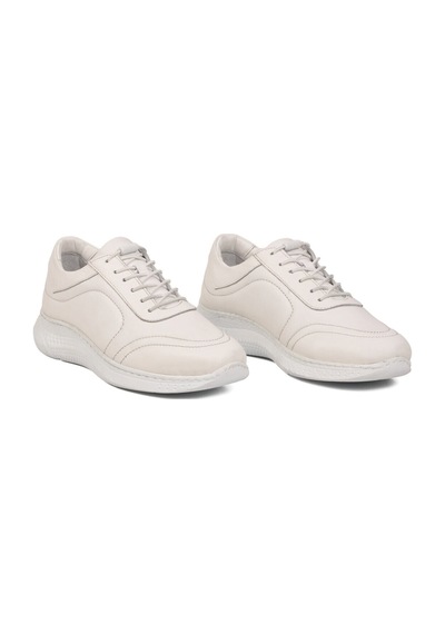 Voyager Beyaz Hakiki Deri Hafızalı Taban Lastik Bağcıklı Kadın Casual Ayakkabı Sneaker 8439 Z Voyager Beyaz Hakiki Deri Hafızalı Taban Lastik Bağcıklı Kadın Casual Ayakkabı Sneaker 8439 Z