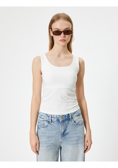 Koton Basic Atlet Kolsuz Kare Yaka Slim Fit Ekru 4sal30224ık Ekru