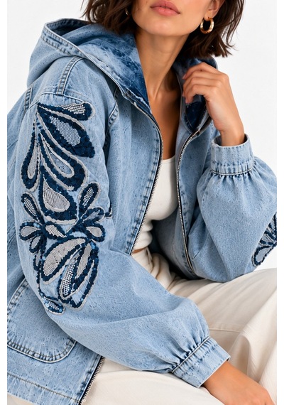 Saade Açık Mavi Kol Ve Sırt İşlemeli Kapüşonlu Denim Ceket