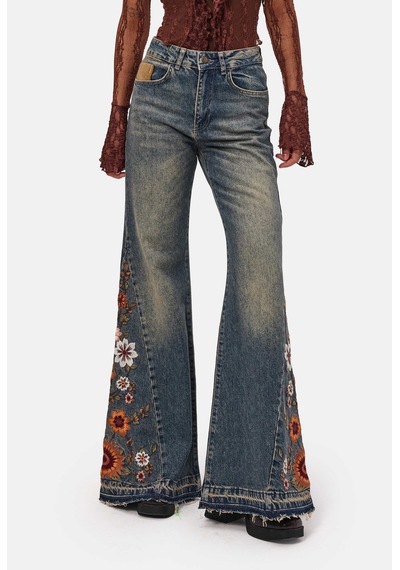 Kadın Tint 4w6-8 Flare Fit Komfort Kumaş Nakış Tasarım Denim Jean Kırmızı Kadın Tint 4w6-8 Flare Fit Komfort Kumaş Nakış Tasarım Denim Jean Kırmızı
